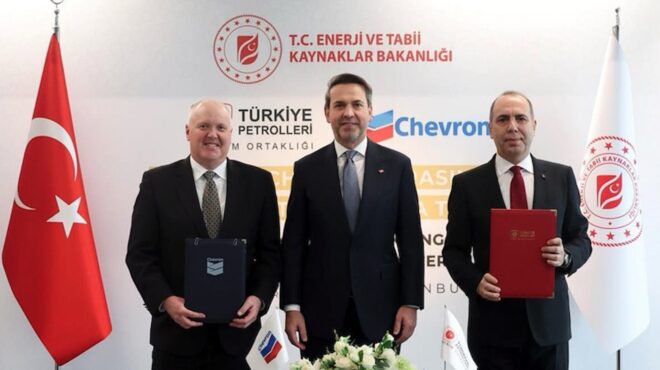 επεσαν-οι-υπογραφές-τουρκίας-chevron-για-έ-564062197