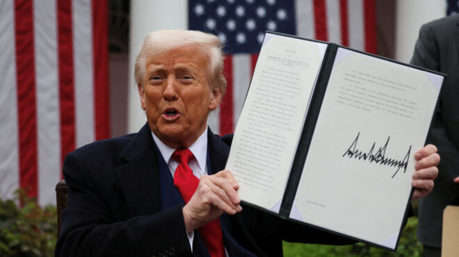 τραμπ-ντροπή-η-απόφαση-του-ανώτατου-564088732