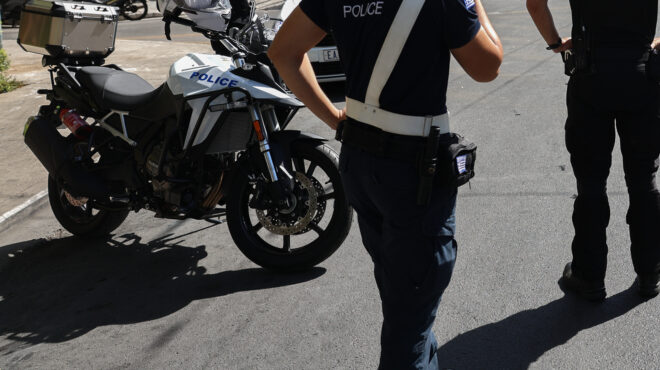 τροχαία-πάνω-από-16-000-κλήσεις-το-τριήμερο-564093211