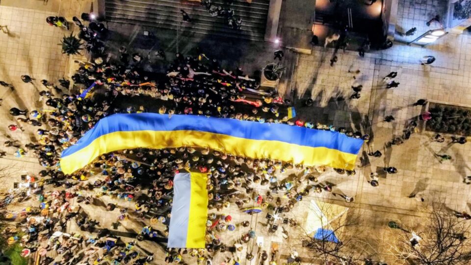 Ουκρανία: Συγκέντρωση στο Σύνταγμα για τα τέσσερα χρόνια από τη ρωσική εισβολή-7