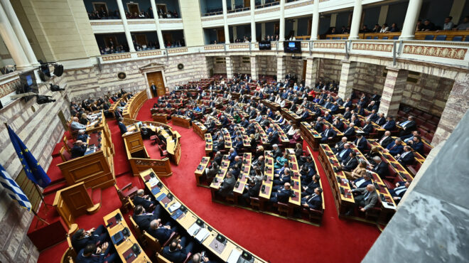 βουλή-κυρώθηκε-η-συμφωνία-συνεργασία-564082549