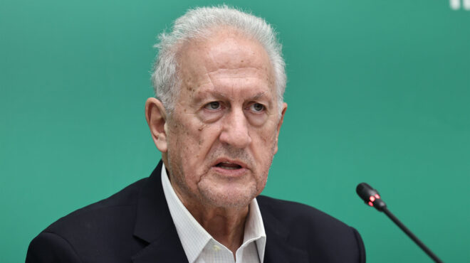 εντός-και-εκτός-βραχυκύκλωσε-η-γραμμή-564123394