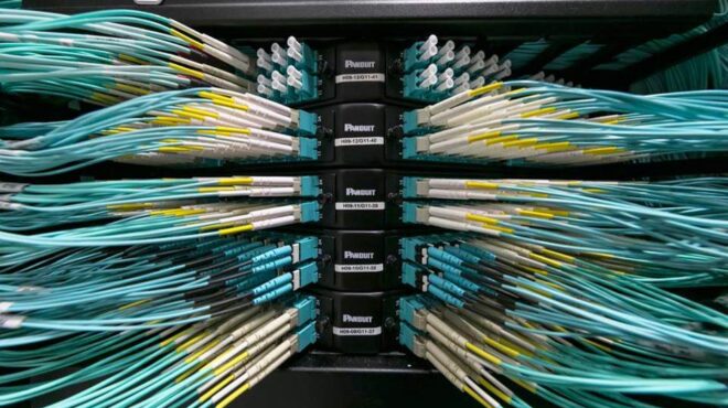 διαδίκτυο-h-οπτική-ίνα-δεν-πείθει-τους-564133396