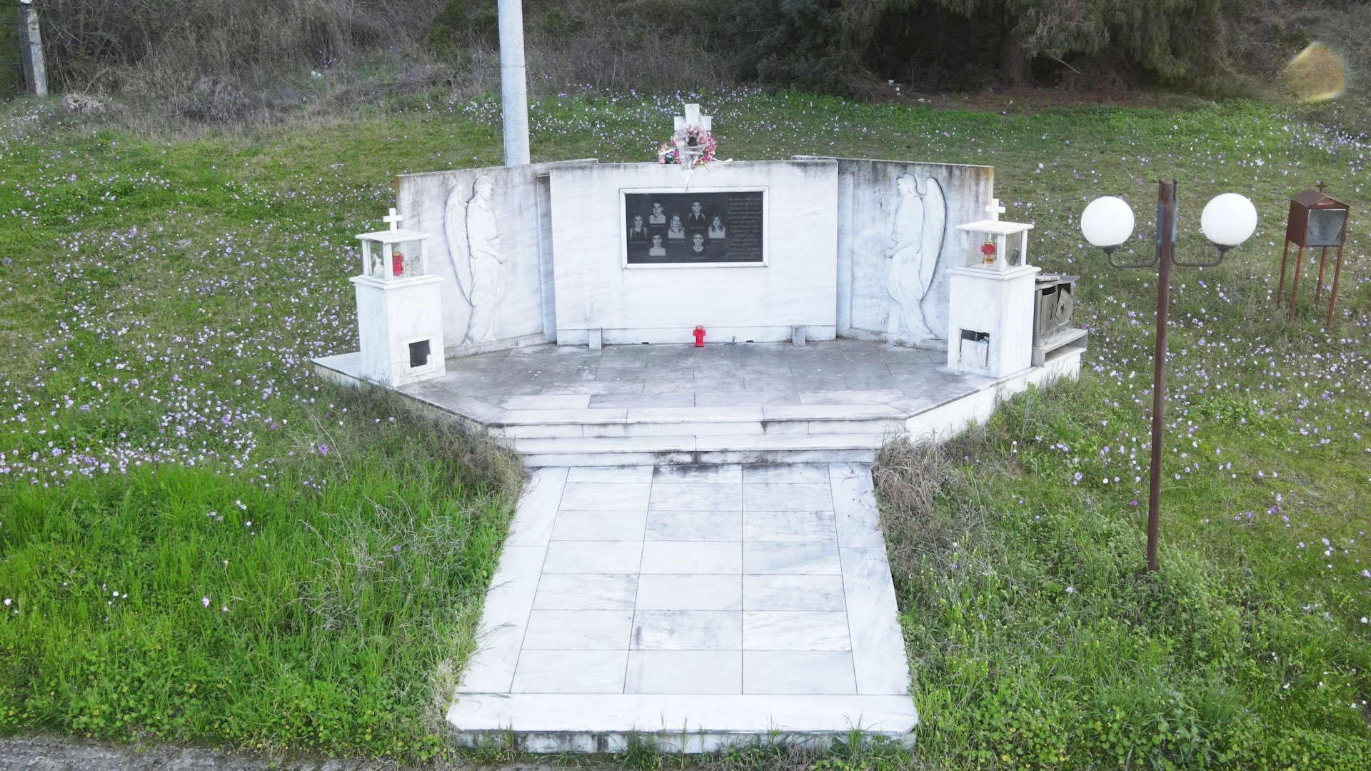 Φαρκαδόνα: Οι ανοιχτές πληγές 22 χρόνια μετά-1