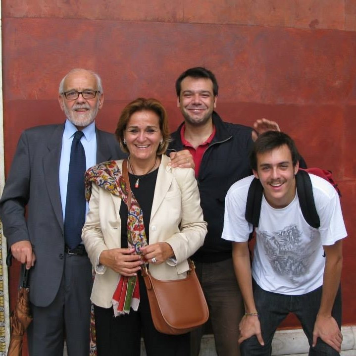 Χάνοντας έναν από εμάς. Τρυφερός αποχαιρετισμός στον Θάνο Οικονομόπουλο-1