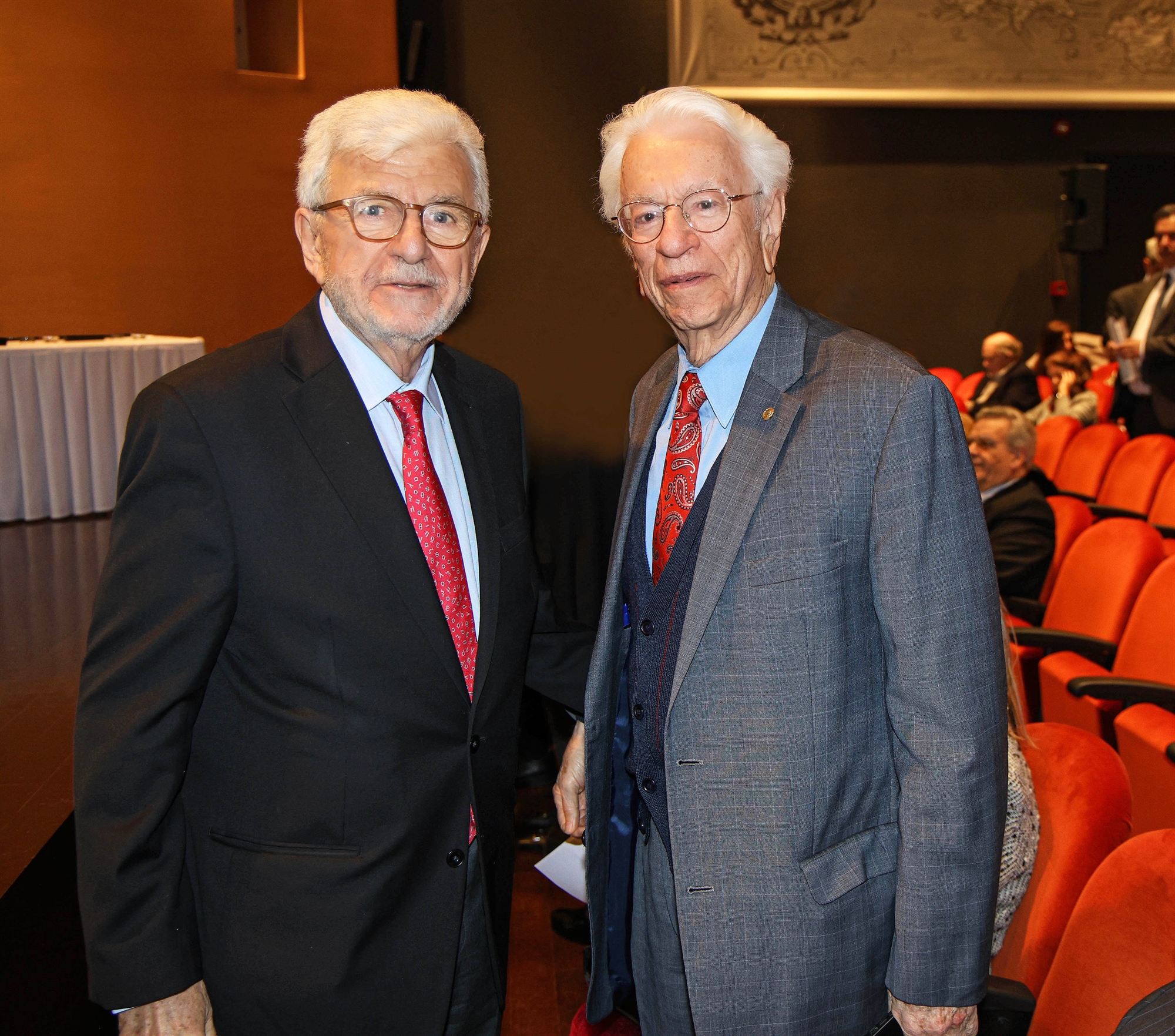 Στην καθηγήτρια Αρχαίας Ιστορίας Ιντιθ Χολ το φετινό βραβείο του International Hellenic Prize-4