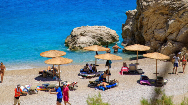 ψήφος-εμπιστοσύνης-των-blackstone-και-gic-στο-ελλη-564151825