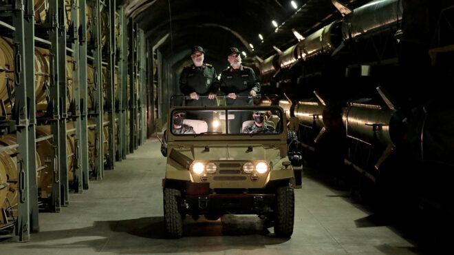 μέση-ανατολή-γιατί-οι-ηπα-στρέφονται-σ-564109759