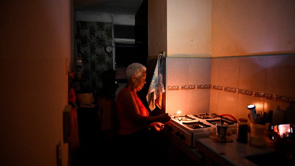 Κούβα: Η Αβάνα στο σκοτάδι μέσα από 10 φωτογραφίες-2