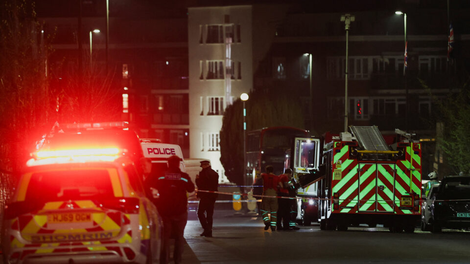 Λονδίνο: Εμπρηστική επίθεση έξω από κτίριο εβραϊκής οργάνωσης [βίντεο]-1