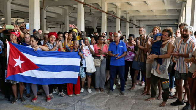 κούβα-δύο-ιστιοφόρα-με-ανθρωπιστική-β-564149278