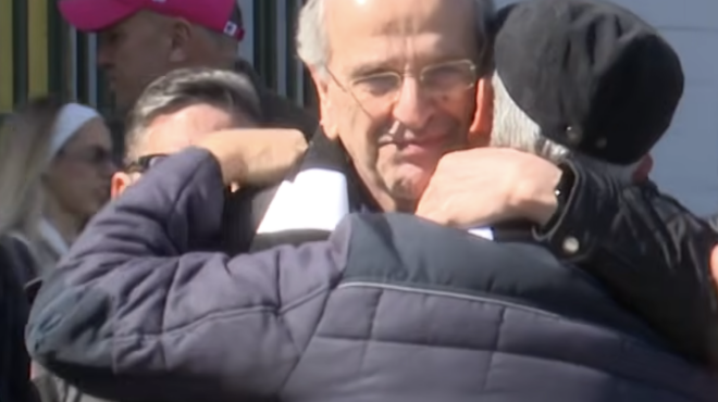 η-μπλόφα-σαμαρά-και-η-αποχή-του-καραμαν-564137500