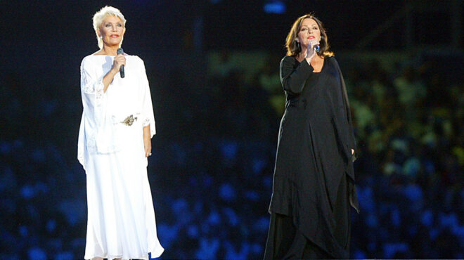 ολα-είναι-κατώτερα-του-μεγέθους-σου-564149494