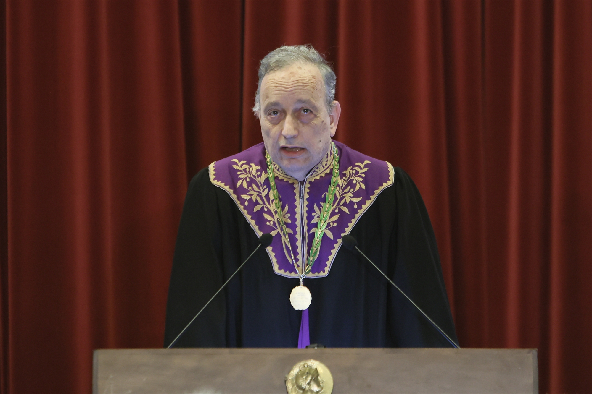 Ακαδημία Αθηνών: Ενας αιώνας ζωής με βράβευση του σπουδαίου Σταύρου Ξαρχάκου-5