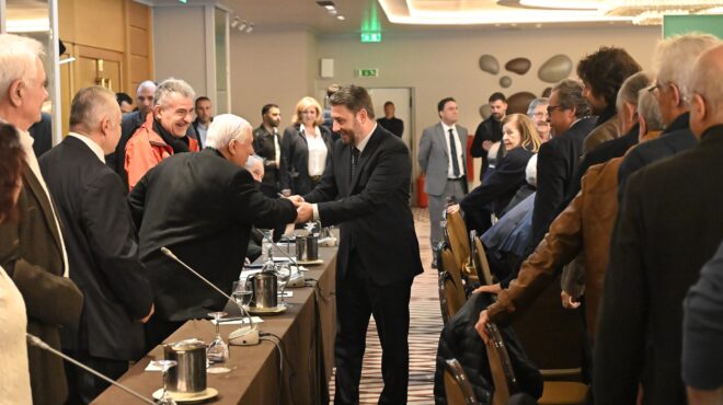 tο-πασοκ-δεν-μοιράζεται-σε-τιμάρια-564130738