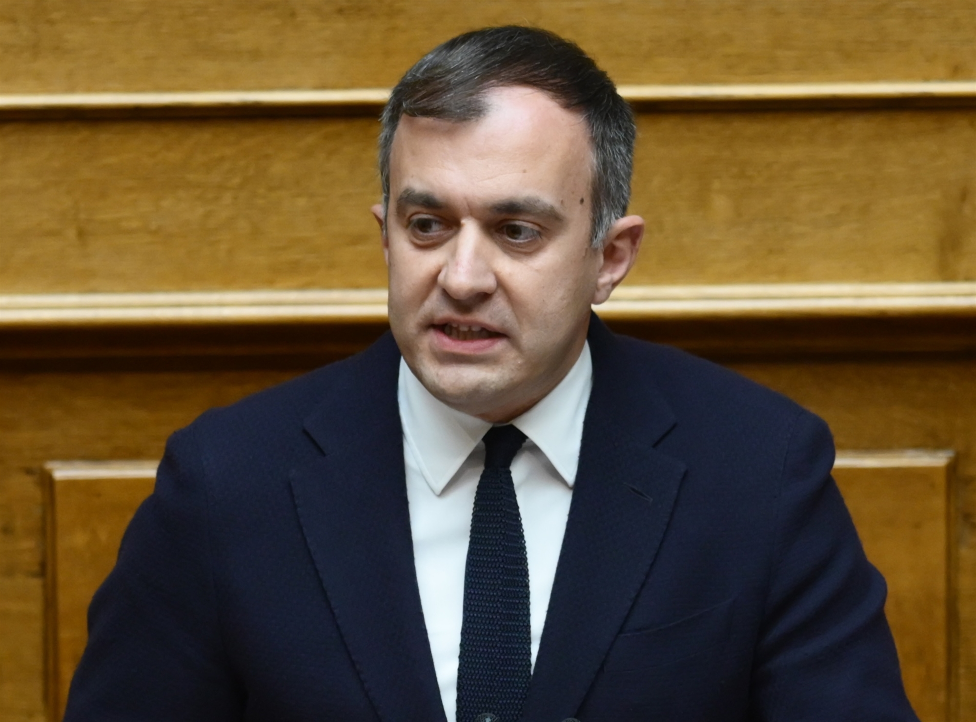 Εντός και Εκτός: Το τεστ της νέας θητείας-1