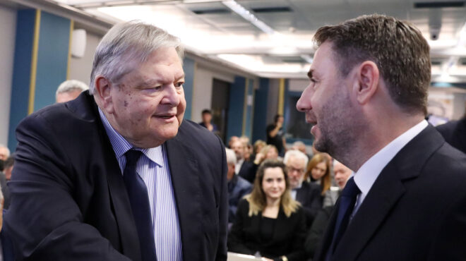 θεωρείο-τι-ζήτησε-ο-ανδρουλάκης-από-το-564143653