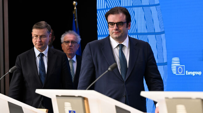 eurogroup-συνεδριάζει-με-φόντο-τις-εξελίξεις-564115195