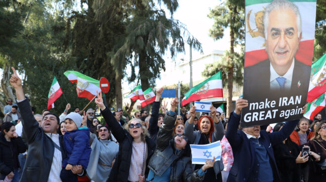 είναι-επιχείρηση-διάσωσης-όχι-πόλεμ-564104389