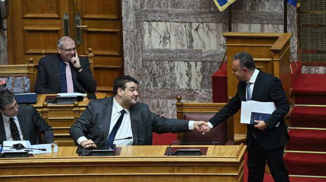 θεωρείο-η-πασοκική-τέχνη-της-συναίνεσ-564115123