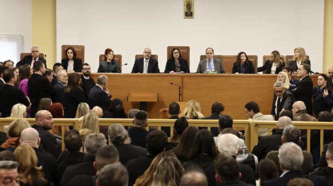 δίκη-για-τα-τέμπη-διακόπηκε-για-την-1η-α-564140104