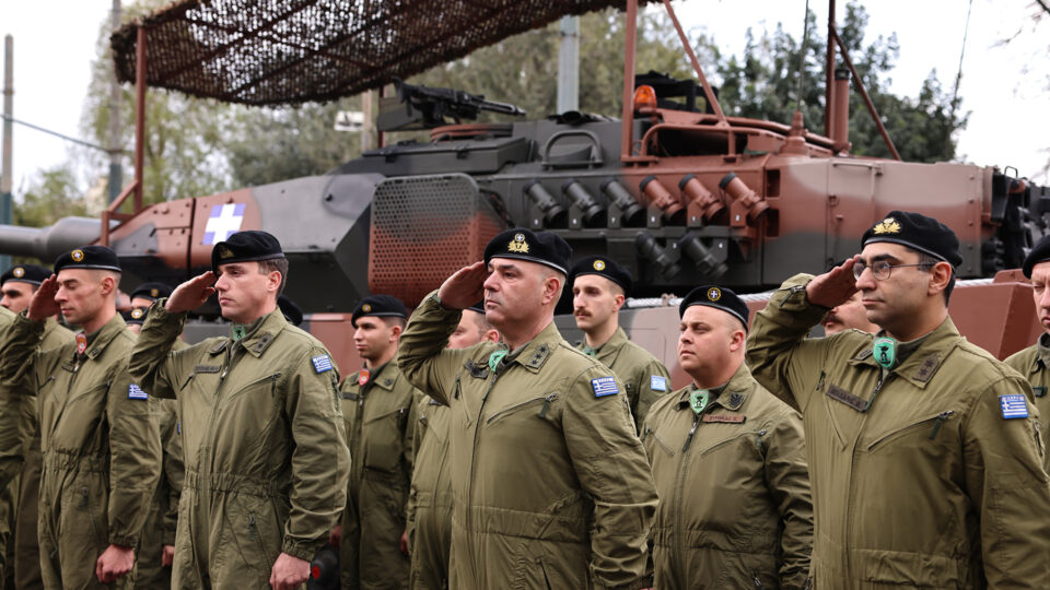 25η Μαρτίου: Μεγαλειώδης η στρατιωτική παρέλαση στην Αθήνα [φωτογραφίες]-4