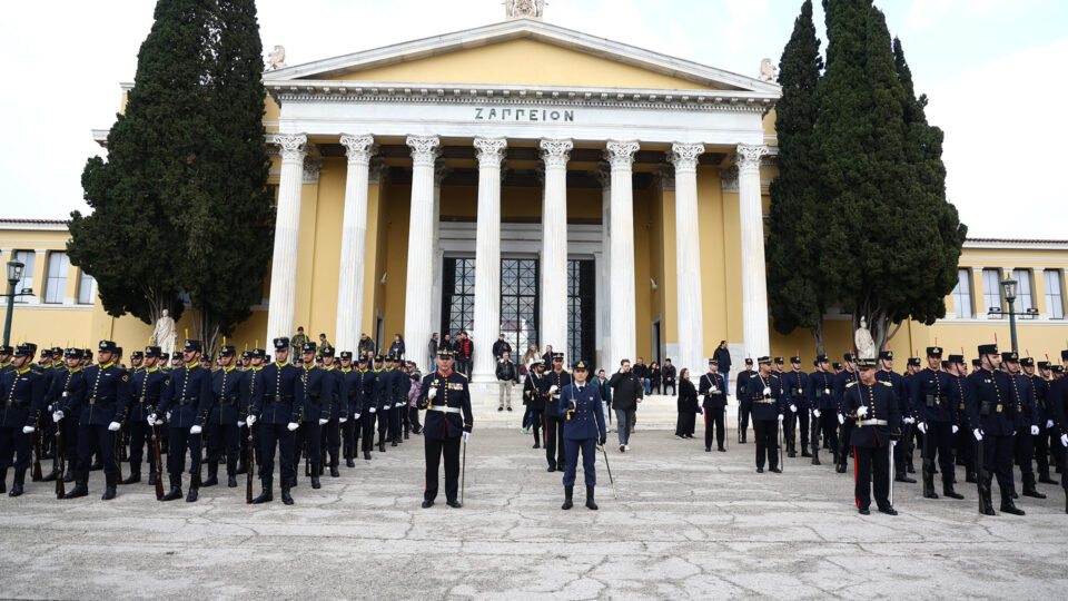 25η Μαρτίου: Μεγαλειώδης η στρατιωτική παρέλαση στην Αθήνα [φωτογραφίες]-7