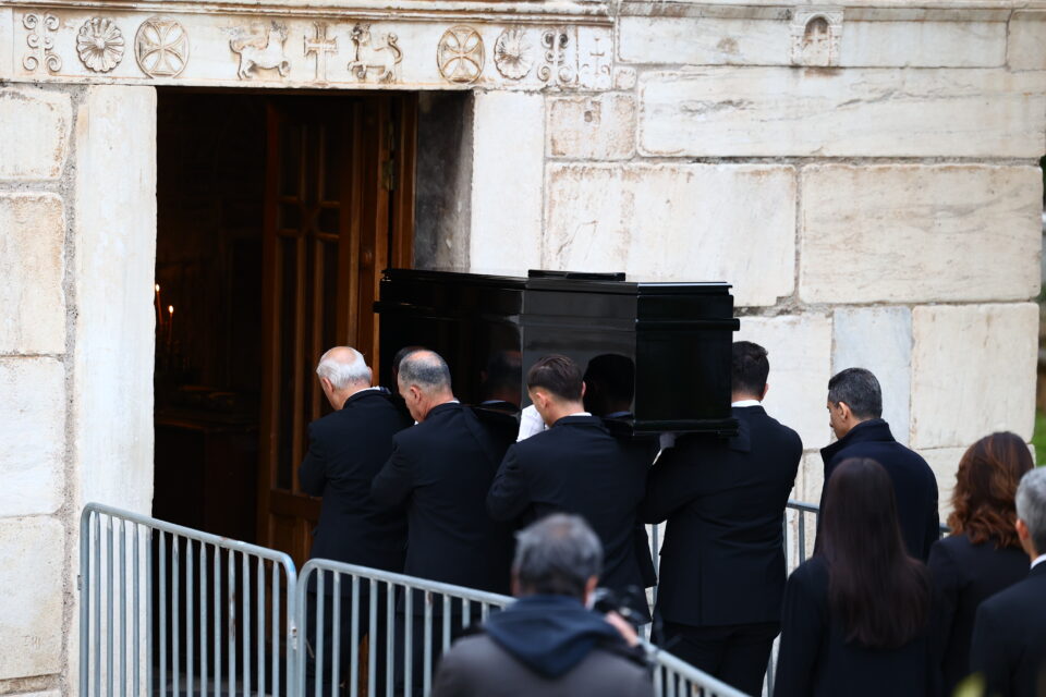 Μαρινέλλα: Το τελευταίο αντίο στη μεγάλη ερμηνεύτρια-10