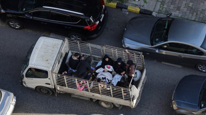 ντέιβιντ-πετρέους-στην-κ-o-διάδοχος-μ-564113164