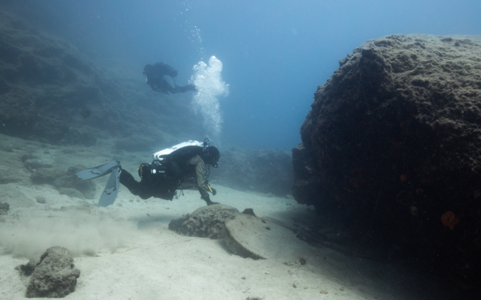 Αγκίστρι: Μια χωματερή στον βυθό της θάλασσας-6