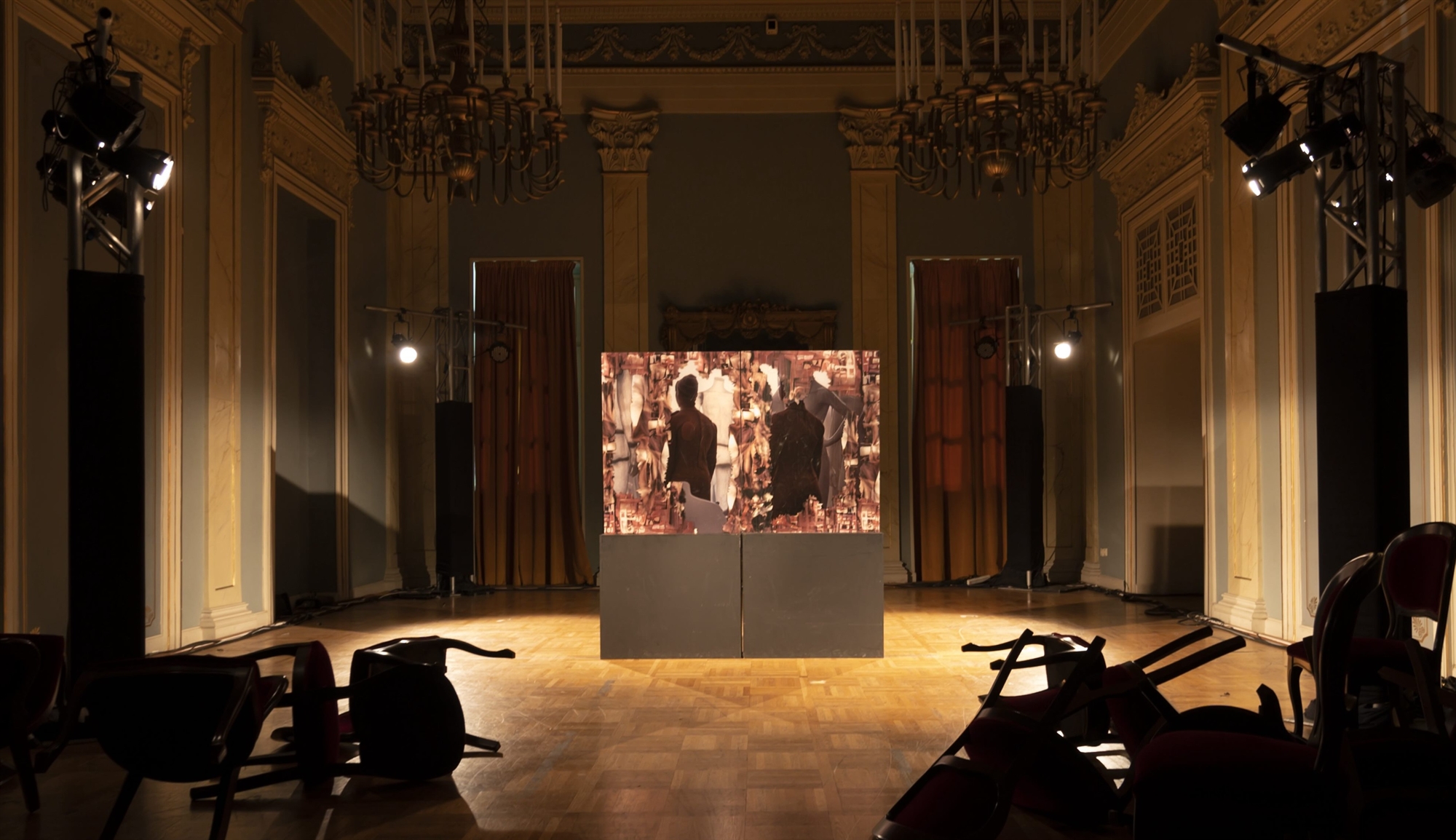 Ξενάγηση στο «άγνωστο» Δημοτικό Θέατρο Πειραιά μέσω τεχνητής νοημοσύνης-3