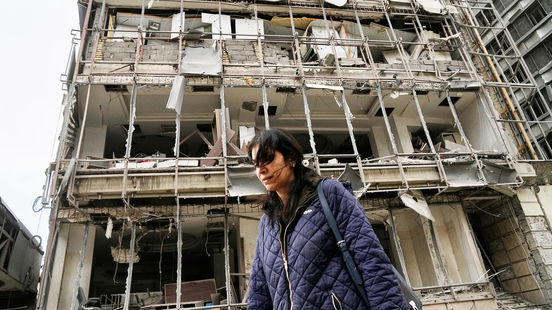 η-μέση-ανατολή-στις-φλόγες-υψηλότερος-564105433