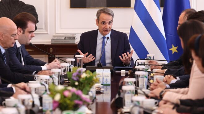 εμμεση-απάντηση-για-τις-υποκλοπές-564145150