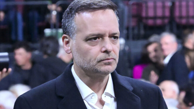 χάρης-δούκας-σφραγίδες-564152407