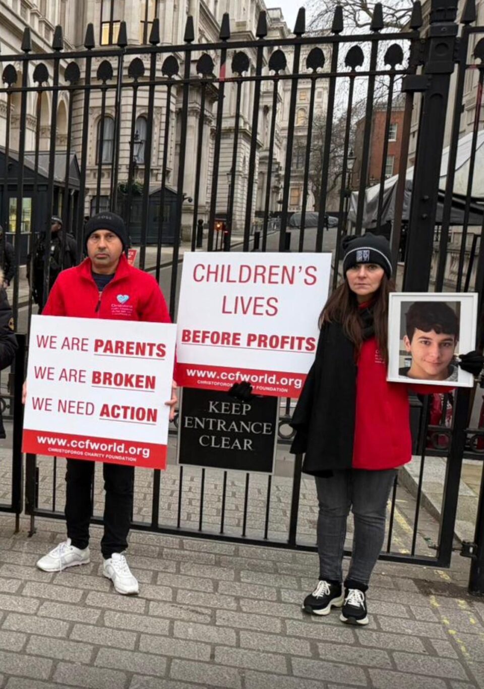 «Μπαμπά, μπορώ να πάω να παίξω στο δωμάτιό μου;», αυτά ήταν τα τελευταία του λόγια-4