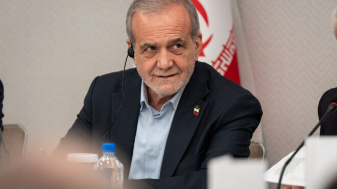 πεζεσκιάν-το-ιράν-δεν-θα-σιγήσει-στις-ε-564104371