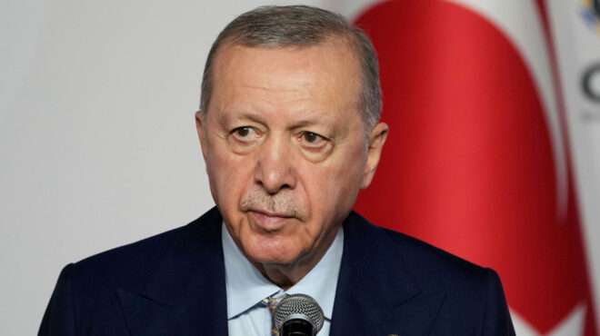 ενας-περίπατος-σε-τεντωμένο-σκοινί-564121558