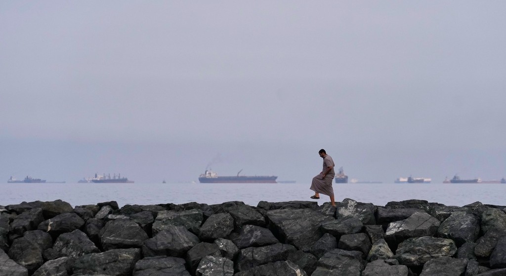 στενά-του-ορμούζ-ελευθέρας-για-90-πλο-564131380