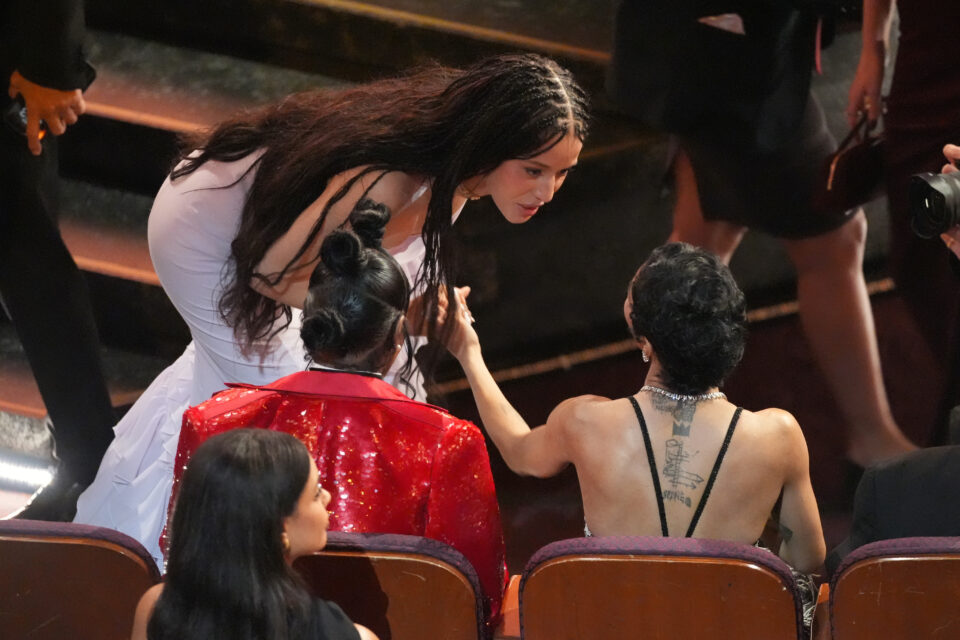 Οσκαρ 2026: Οσα δεν έδειξαν οι κάμερες-9