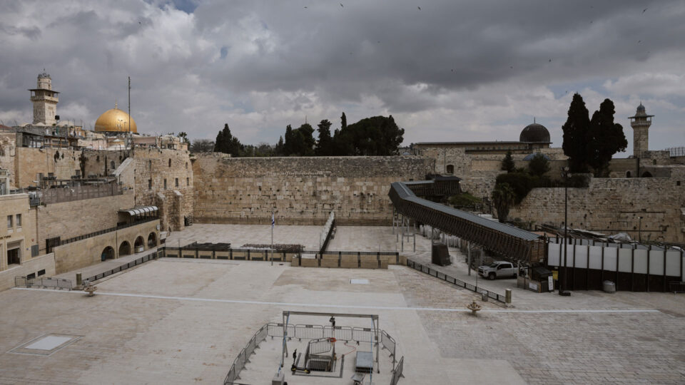 Ερημη πόλη η Ιερουσαλήμ λίγες μέρες πριν το Πάσχα (εικόνες)-2