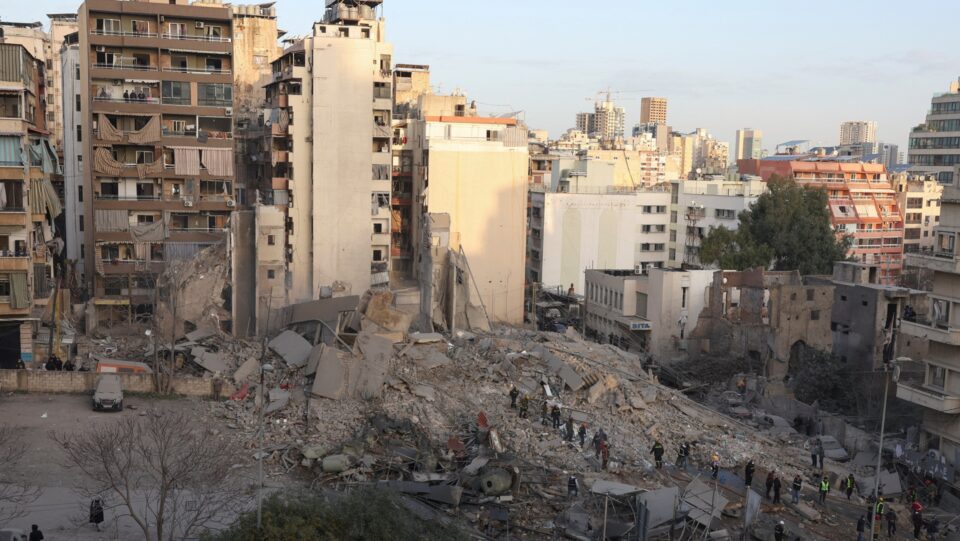 Λίβανος: Η Βηρυτός συγκλονίζεται από ισραηλινές επιθέσεις – Τουλάχιστον έξι νεκροί-1