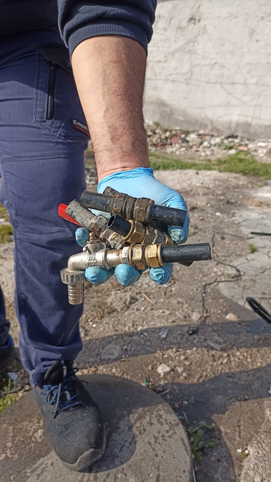 Μεγάλη επιχείρηση της ΕΛ.ΑΣ. στη Φυλή: Εκλεβαν ρεύμα με καλώδια 1.650 μέτρων-3