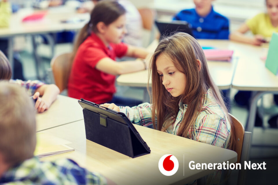 Καλλιεργώντας ψηφιακή ισορροπία στη νέα γενιά-1