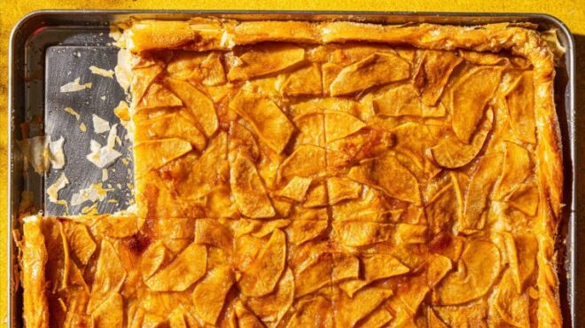 εύκολη-τάρτα-μήλου-με-φύλλο-κρούστας-κ-564103663