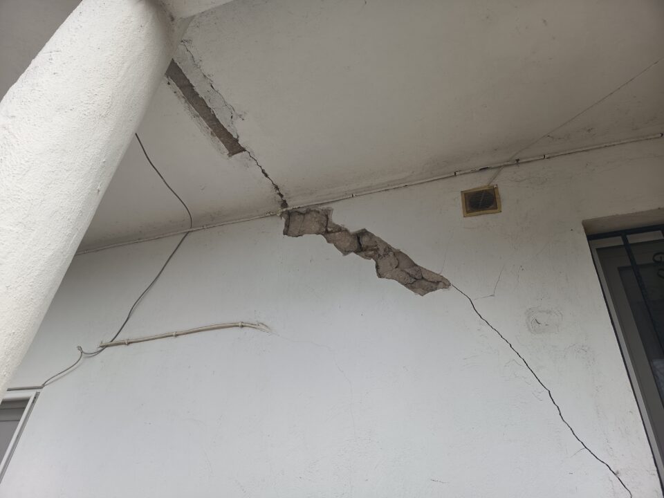 Ζημιές σε σπίτια και δεκάδες μετασεισμοί σε Ιωάννινα και Θεσπρωτία-1