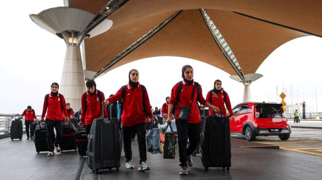 ιράν-η-εθνική-γυναικών-επιστρέφει-μετ-564127762