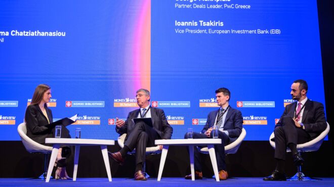 ο-επενδυτικός-χάρτης-της-επόμενης-δεκ-564121753