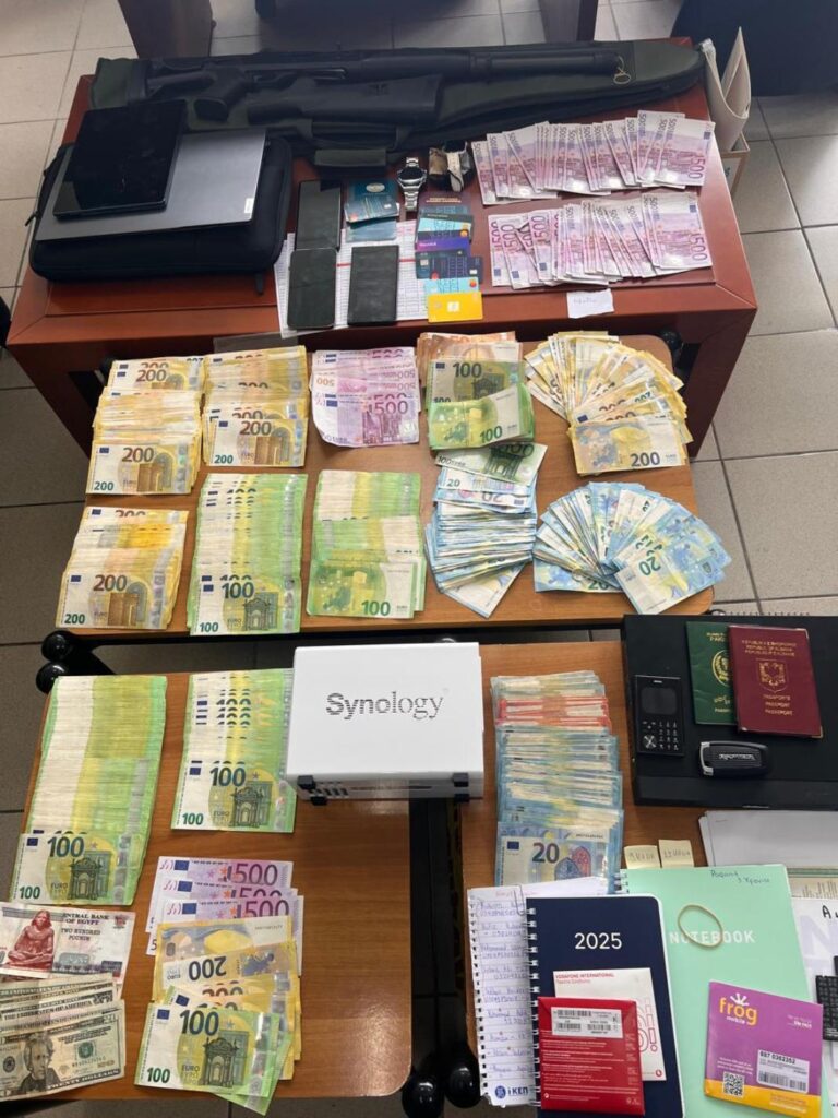 Κρήτη: Κύκλωμα διακίνησης μεταναστών με βιτρίνα ιδιωτικό ΚΕΠ και εικονικούς εργοδότες-2