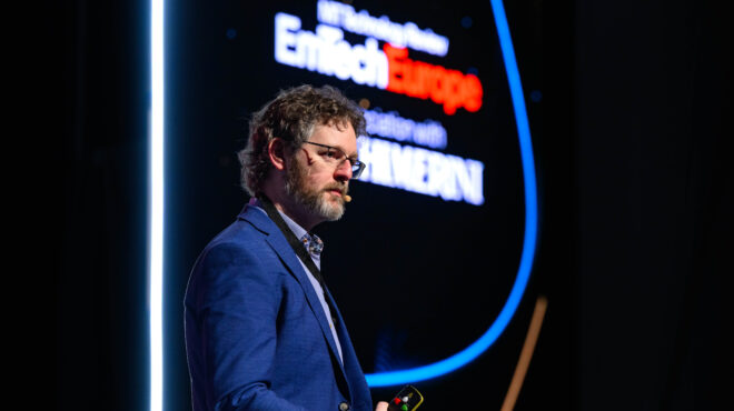 κυβερνοασφάλεια-στην-εποχή-της-γενετ-564133783