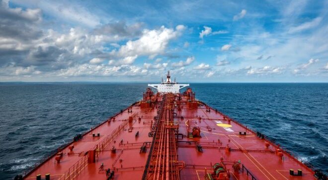 επίθεση-σε-ελληνόκτητο-πλοίο-στη-μαύρ-564126253